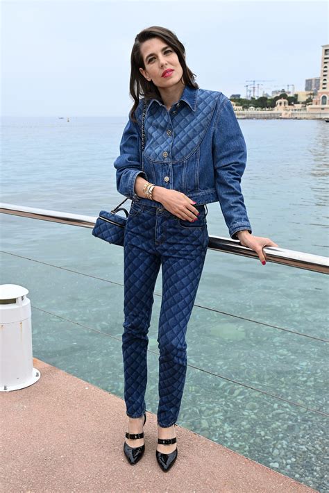 charlotte casiraghi sfilata chanel|charlotte casiraghi jeans.